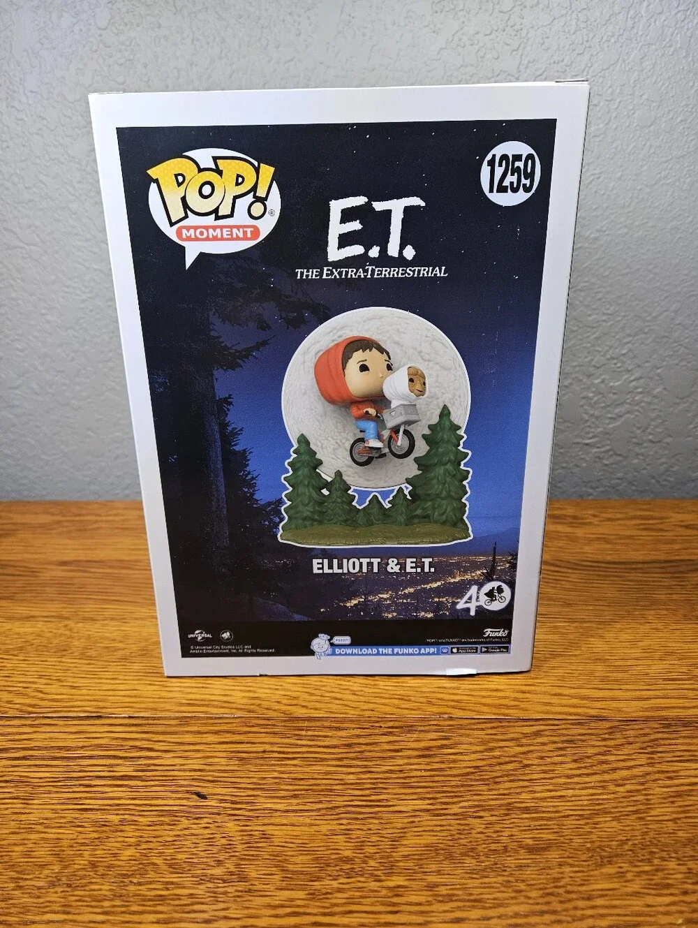 Funko Pop! Movies Moment E.T. The Extra-Terrestrial - Picture 6 of 12